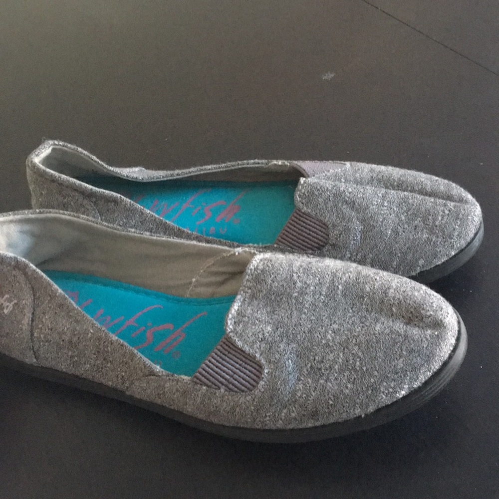 NWOB Memory foam slip-ons